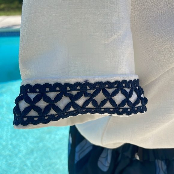 NWT| White and Navy Dress with Asian Print - Picture 4 of 10